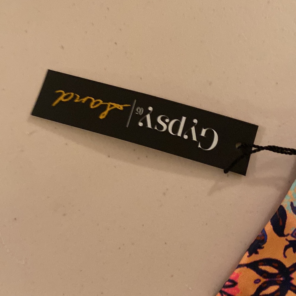 Gypsy 05 Swim Top - Picture 4 of 9